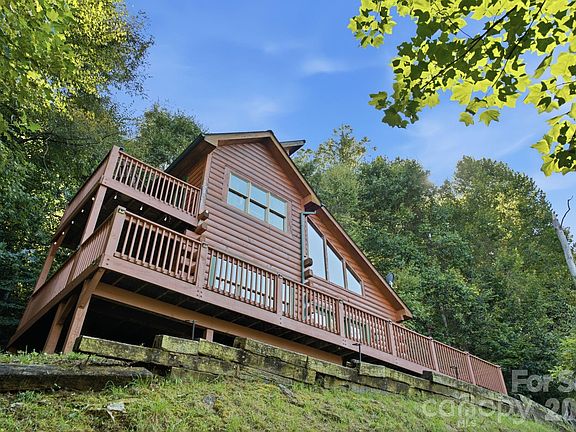 2nd image of 291 Appalachian Trl