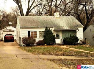 6780 Seward St, Omaha, NE 68104