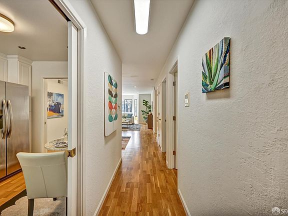 4th image of 425 26th Ave APT 1