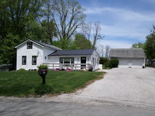 10624 Maiden Ln, Lake City, PA 16423