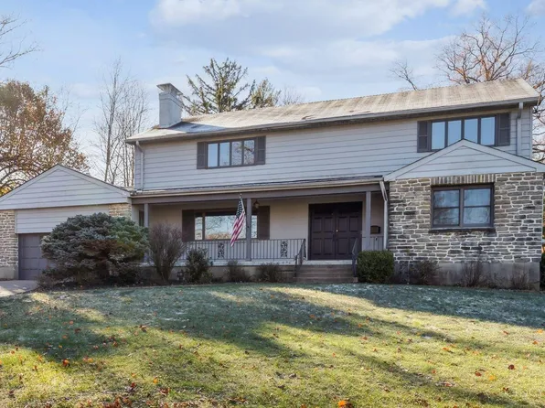 3267 Southwoods Ln, Cincinnati, OH 45213