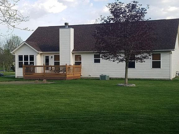 4th image of 128 Kelly Marie Dr