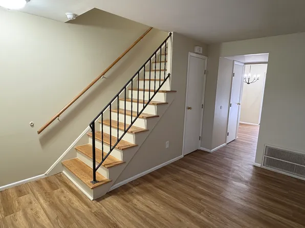 2515 Red Coach Dr APT D, Springfield, OH 45503