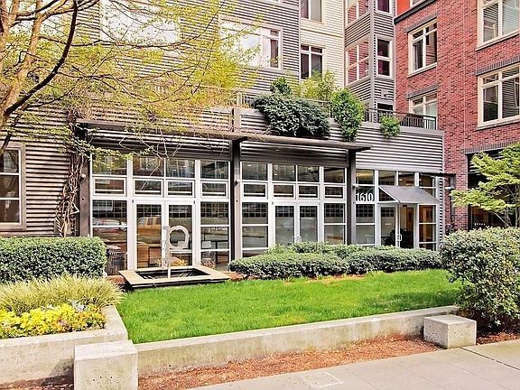 2nd image of 1610 Belmont Ave APT 503