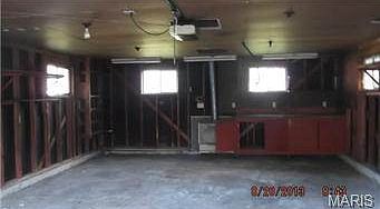 4th image of 9019 Bobb Ave