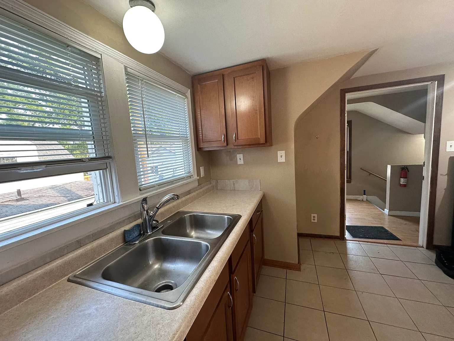 1 bed, 800 sqft, $1,100 — Photo 4