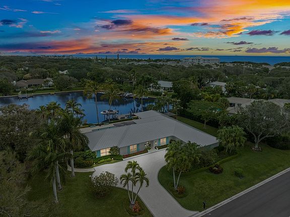 2nd image of 4616 Pebble Bay S