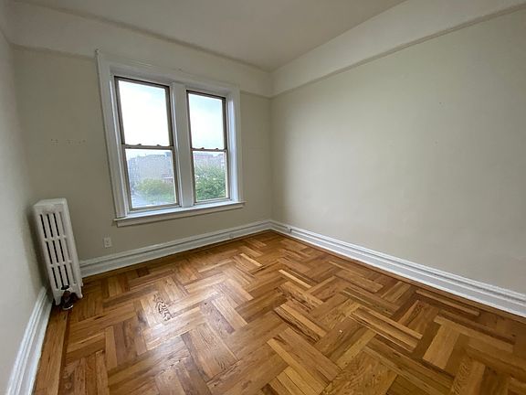 5th image of 48-53 45th St #D7