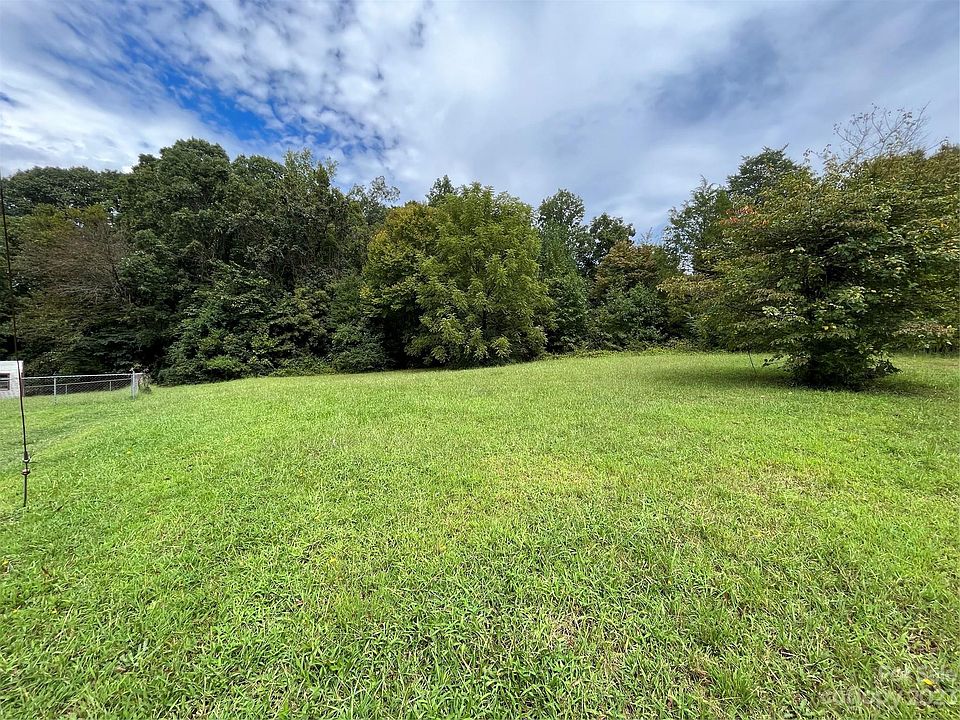 1st image of 1370 Rainbow Dr