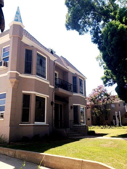 1st image of 492 Kensington Pl
