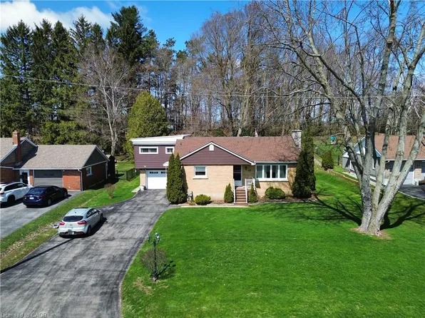 25 Charlton Cres, Norfolk County, ON N3Y 1A8