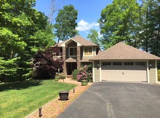 1355 Cliffside Dr, Russell Springs, KY 42642