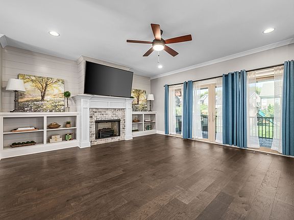 5th image of 196 Knoxleigh Way
