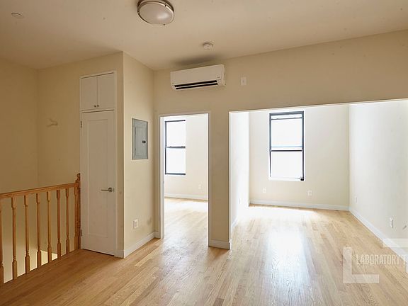 5th image of 785 Saint Nicholas Ave APT 1F