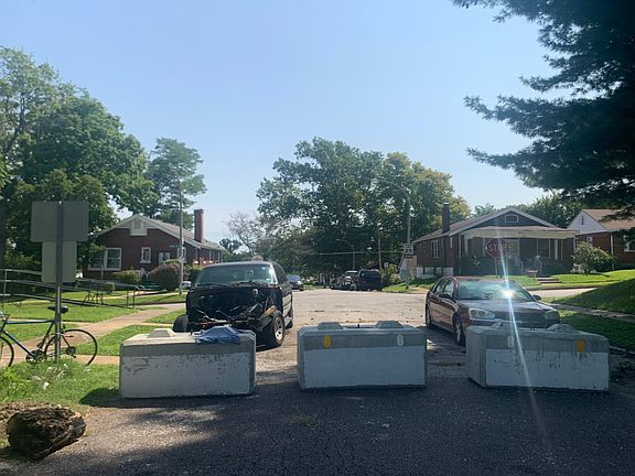 4th image of 6339 Lena Ave