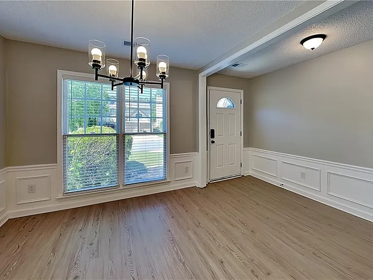 3705 Patterstone Dr — Photo 2