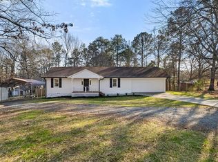 35 E Boxwood Dr SE, Cartersville, GA 30121