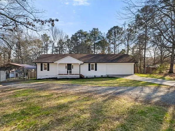 35 E Boxwood Dr SE, Cartersville, GA 30121