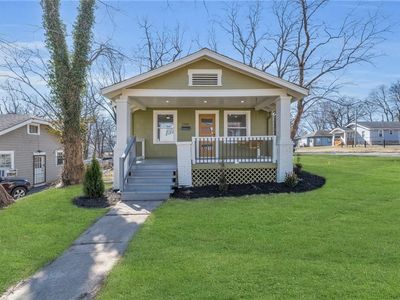 1901 E 79th St, Kansas City, MO, 64132