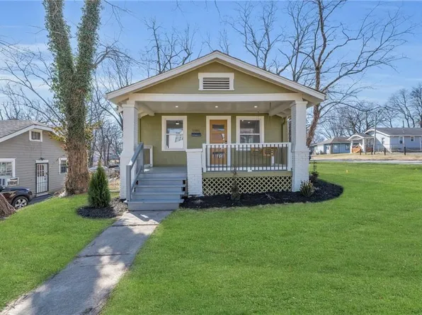 1901 E 79th St, Kansas City, MO 64132