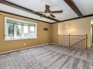 2006 Judson Dr, Dubuque, IA 52001