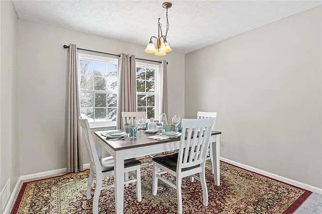 107 Salzer Hts — Photo 10