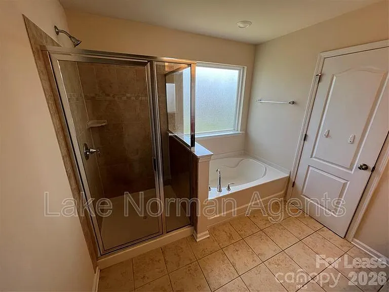 10374 Rutledge Ridge Dr NW — Photo 16