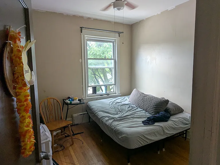 5301 W Newport Ave #2R — Photo 9