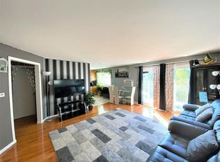 5 Fernview Ave APT 3, North Andover, MA 01845
