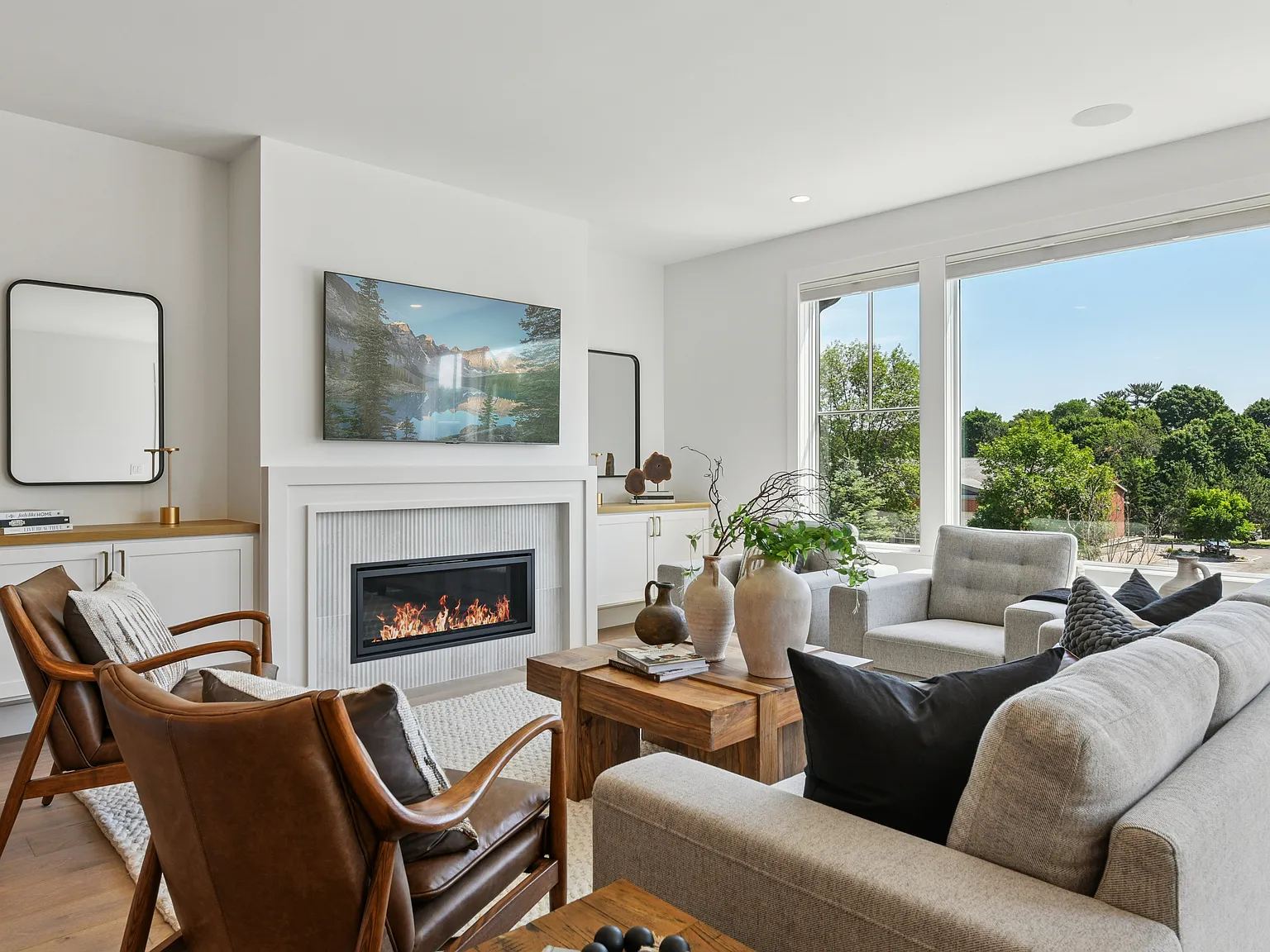3 bed, 2.5 bath, 2998 sqft, $9,500 — Photo 4
