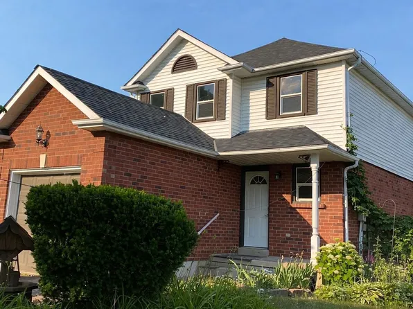 48 Homefield Sq, Clarington, ON L1E 1K8