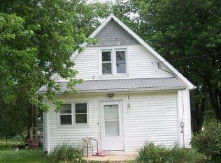 310 W North 1st St, Table Grove, IL 61482