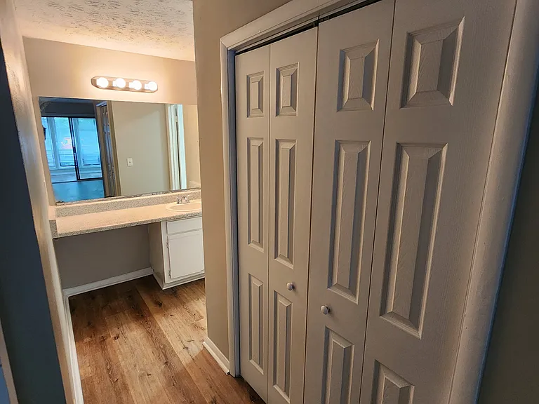 9400 Roberts Dr #3D — Photo 17