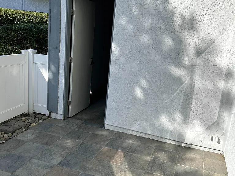 866 Hollyhock Ct — Photo 28