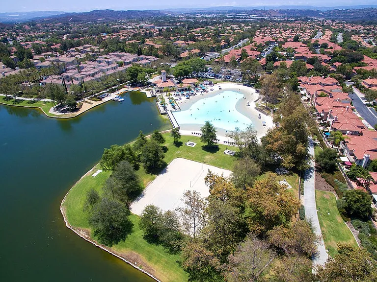 20891 Porter Ranch Rd — Photo 61