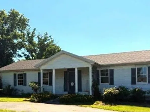 211 Bluebird Ct, Lawrenceburg, KY 40342
