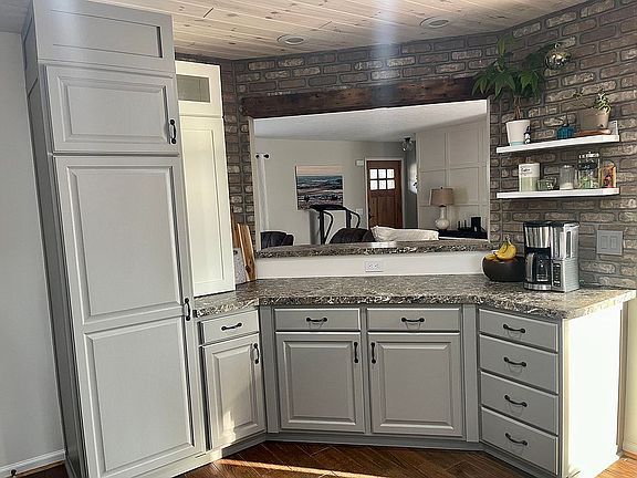5th image of 5928 Cobblestone Dr