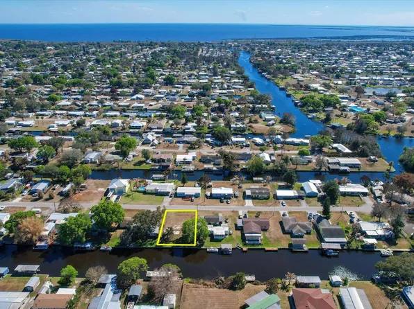 2937 SE 21st Court, Okeechobee, FL 34974