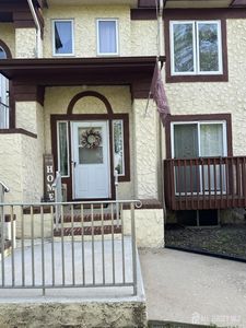 109 Michaels Ct, Woodbridge, NJ, 07095