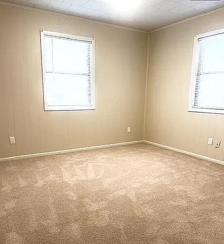 232 Auburn Dr — Photo 5