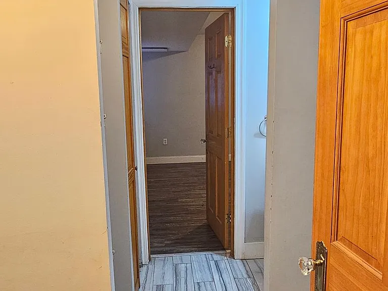 28 E Grand Ave #BB — Photo 9
