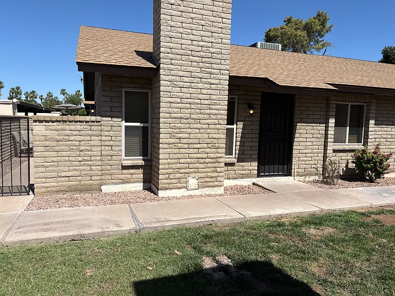 102 W Loma Vista Dr #102 — Photo 19