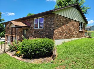 700 Owens Mill Rd, Stockton, MO 65785