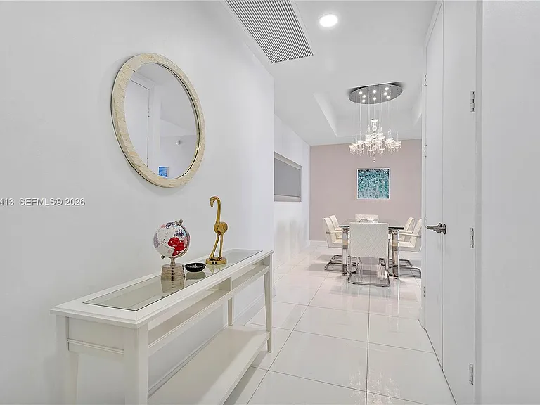 15811 Collins Ave #1205-fl 331 — Photo 3