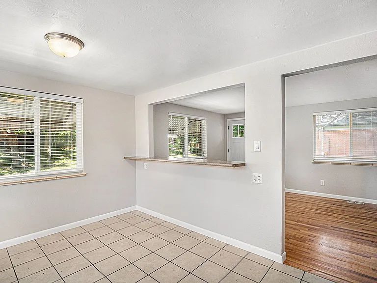 4132 N Zuni St — Photo 5