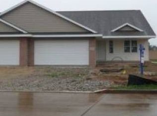 1803 Kelly St, Little Chute, WI 54140