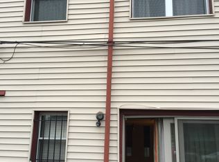 2710 S Hutchinson St, Philadelphia, PA 19148