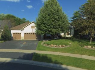 8072 Narcissus Ln N, Maple Grove, MN 55311