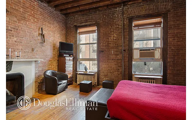 Rented by Douglas Elliman | media 11