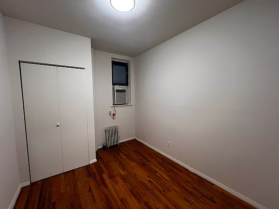 5th image of 235 E 82nd St APT 4A
